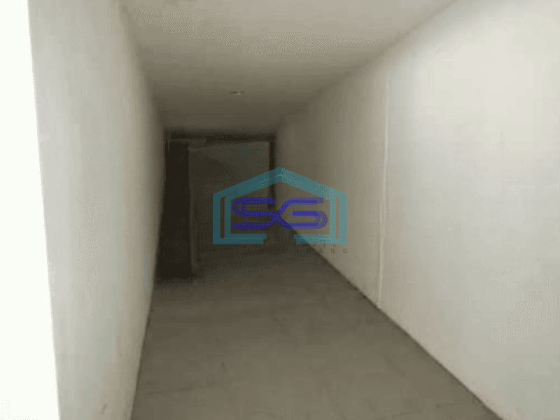 Disewakan Ruko 2 Lantai Luas Bangunan  400 m² di Kebon Jeeruk Jakarta Barat