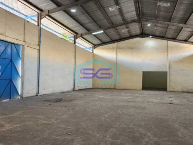 Disewakan Gudang Akses Container 40 Feet Luas Bangunan  732 m² Lokasi Sunter Jakarta Utara