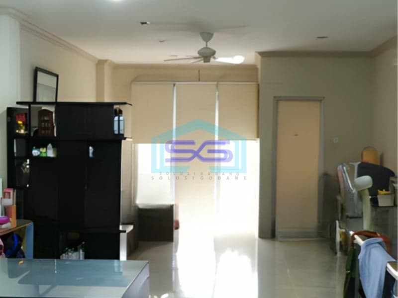 Dijual Ruko 2 Lantai Luas Bangunan  200 m² Lokasi Jakarta Barat