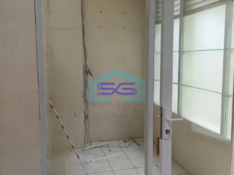Disewakan Ruko 2 Lantai Luas Bangunan 360m2 di Jl Beteng Semarang