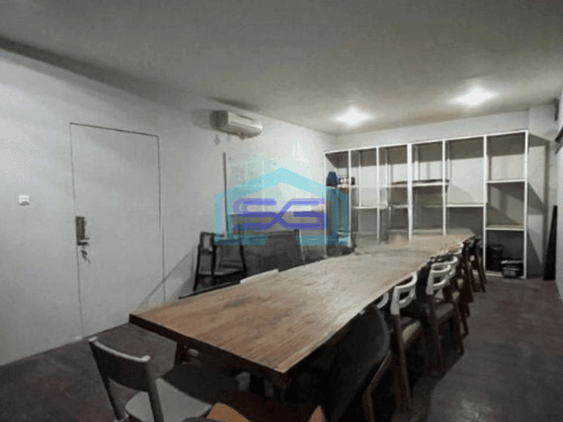 Dijual Gudang Lokasi Bebas Banjir Luas Bangunan  1000 m² di Cipondoh Tangerang
