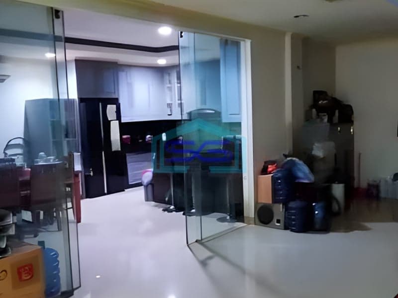 Dijual Cepat Ruko Gandeng di Jakarta Utara Siap Huni Luas Tanah 135m2