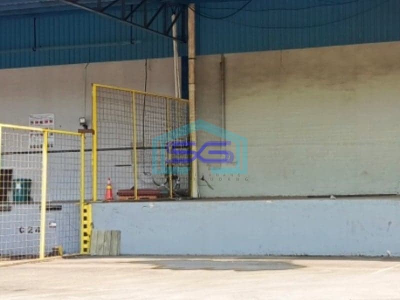 Disewakan Gudang Ada Loading Lock Luas Bangunan 3168 m² Lokasi Marunda Jakarta Utara