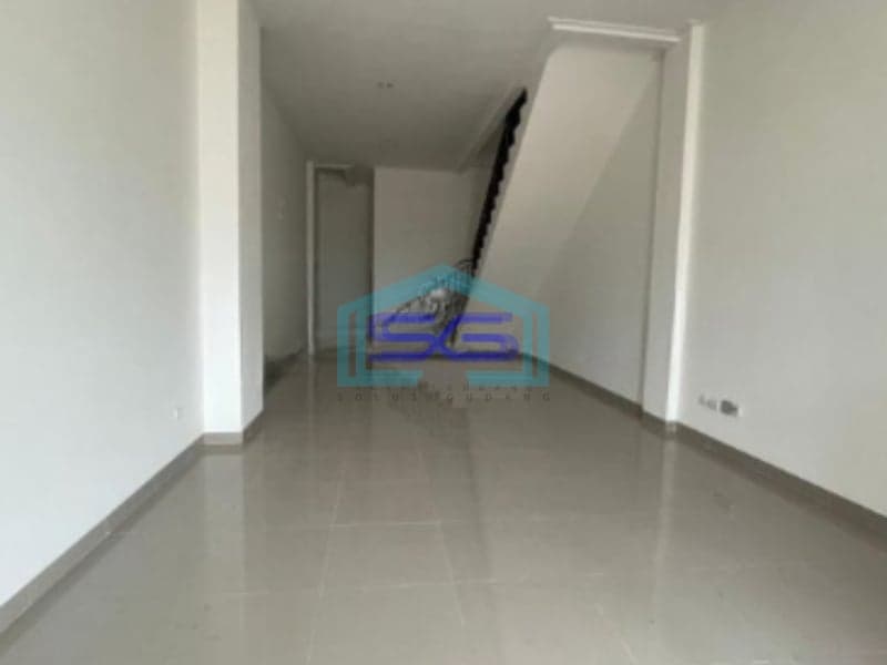 Dijual Ruko di Pantai Indah Kapuk Jakarta Utara Luas Bangunan 270m2