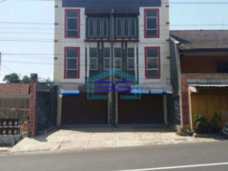 Dijual Ruko Baru Sangat Strategis 3 Lantai di Jl Sumpah Pemuda Mojosongo Solo LB 242m2