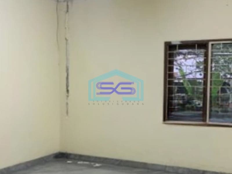 Disewakan Gudang Ada Kantor Luas Bangunan  1100 m² Lokasi Karawaci Tangerang