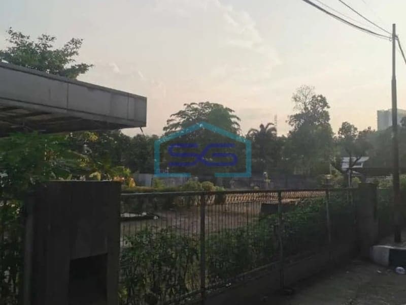 Dijual Tanah Ada Bangunan Ex Showroom Cilandak Jakarta Selatan Luas Tanah 4720 m²