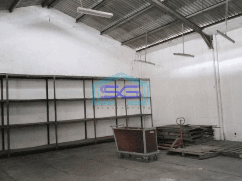 Dijual Kantor Luas Tanah 804 m² Lokasi Strategis di Pinggir Jalan Raya Kemayoran Jakarta Pusat