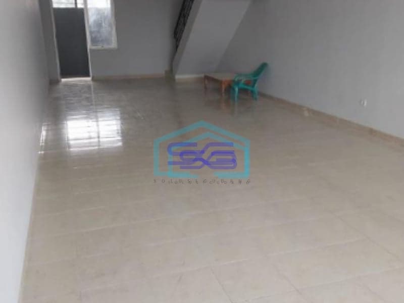 Disewakan Ruko Mendrisio Lokasi Ramai Gading Serpong Tangerang Luas Bangunan  250 m²
