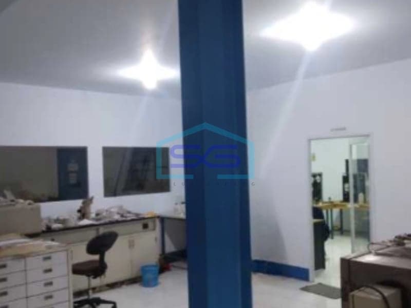 Warehouse for Sale Land Area 720 m² Ready to Occupy Tangerang Location