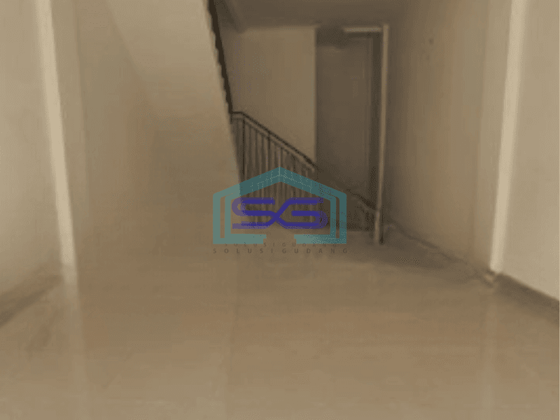 Disewakan Ruko Luas Bangunan  300 m² di Jalan Utama Pantai Indah Kapuk Jakarta Utara