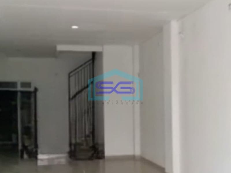 Disewakan Ruko 3 Lantai Luas Bangunan 300 m² Lokasi Kelapa Gading Jakarta Utara