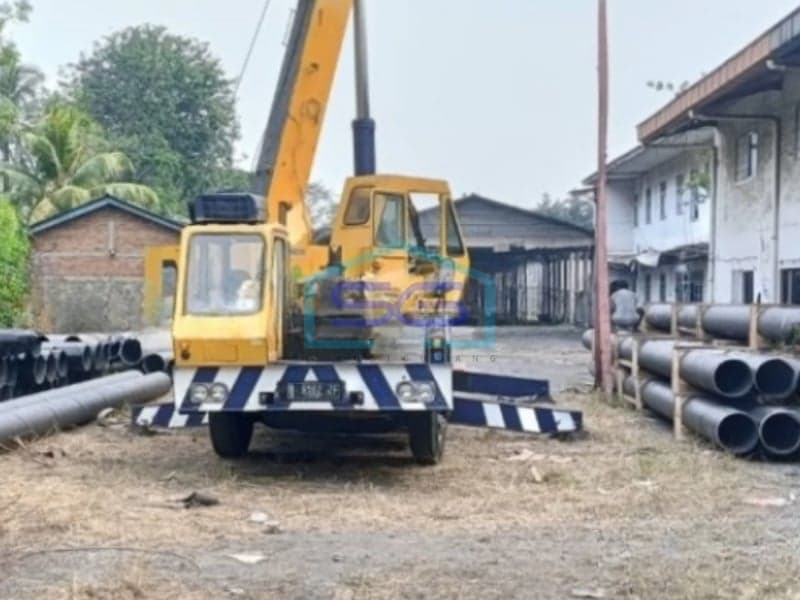 Dijual Gudang Luas Bangunan 1500m² di Pinggir Tol Cakung, Jakarta Timur