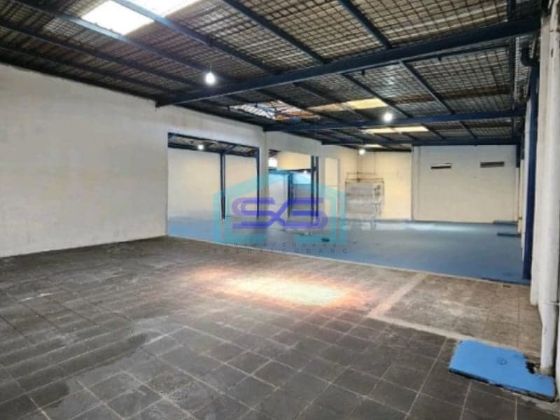 Disewakan Gudang Kapuk Jakarta Barat Termurah Ada Office & Halaman Luas LB 712m2