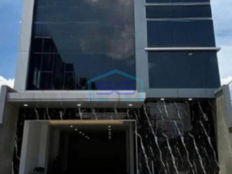 Office for Sale Strategic Location in Cawang East Jakarta Building Area 726 sqm