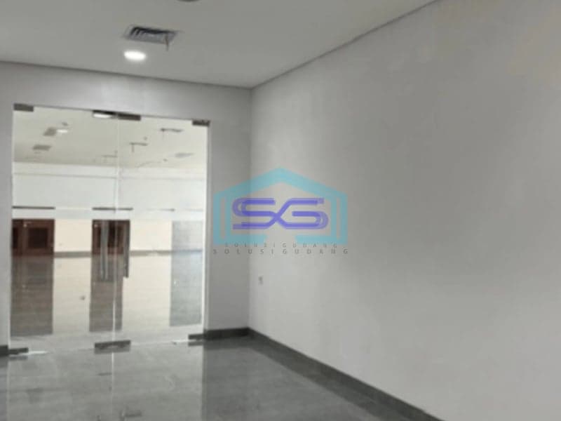 Disewakan Kantor Luas Bangunan  638 m² Lokasi di Pluit Jakarta Utara