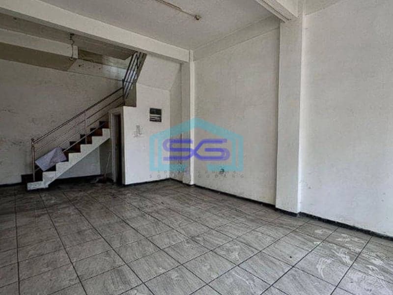 Disewakan Ruko Siap Pakai Pinggir Jalan Besar Lowokwaru Malang Bangunan 3 Lantai