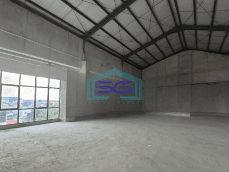 Disewakan Ruko Luas Bangunan  1365 m² di Gading Serpong 3 Lantai