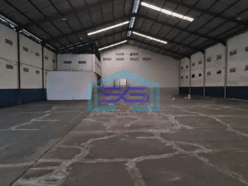 Disewa Gudang Bagus Siap Pakai Lokasi Jaten Akses Kontainer.luas Tanah 5040m2