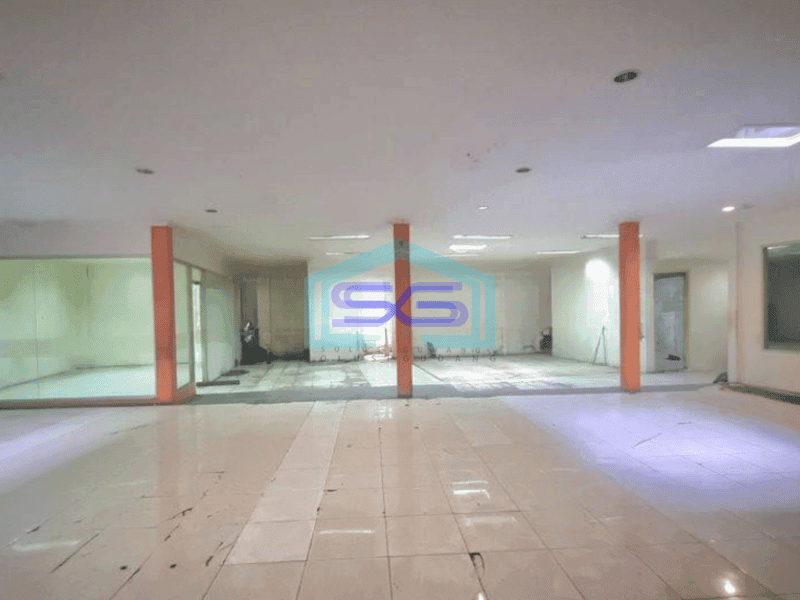 Disewakan Ruang Usaha Lokasi Strategis di Kopo Bandung LT 700m2