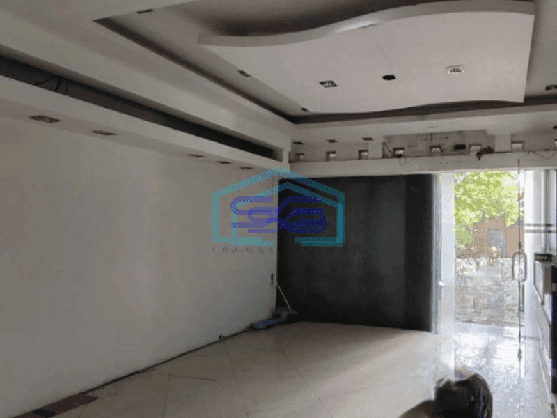 Disewakan Ruko Lokasi Strategis Luas Bangunan  148 m² di Slamet Riyadi Solo
