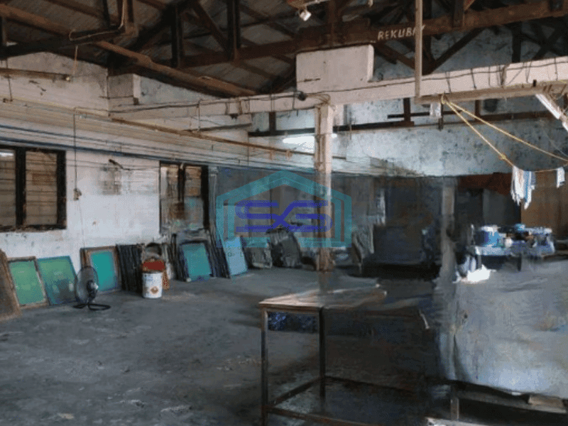Dijual Gudang 2 Lantai Luas Bangunan  700 m² di Kalideres Jakarta Barat