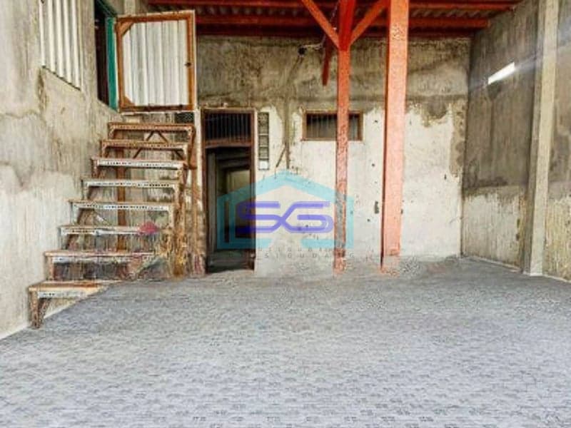 Disewakan Ruko Siap Pakai Luas Bangunan 240m2 Lokasi di Malang