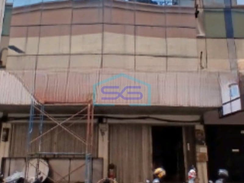 Disewakan Ruko Luas Tanah 144 m² Lokasi di Jakarta Selatan Kondisi Bagus