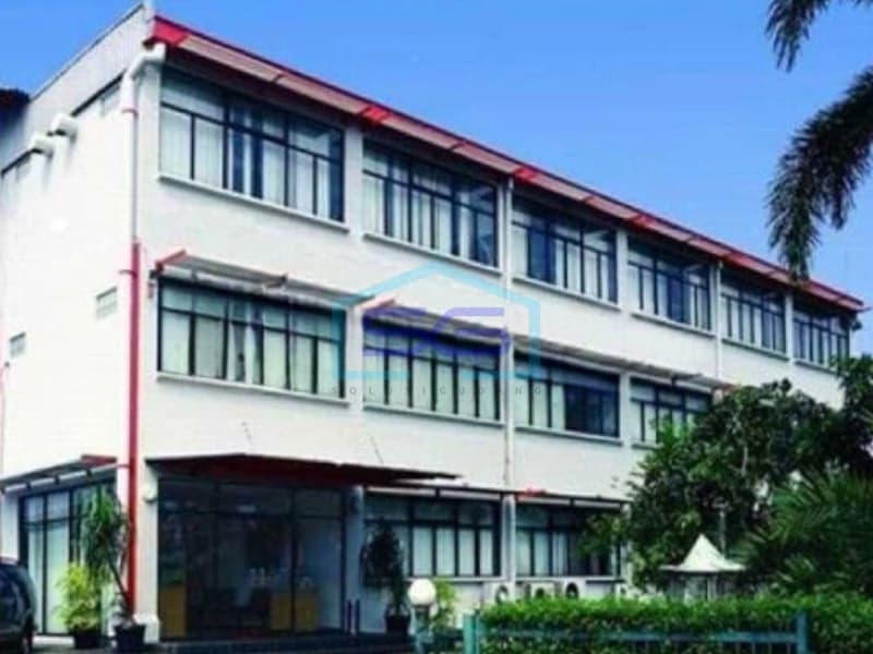 Warehouse for Sale - Former Factory, Building Area 5,000 m² in BSD, Tangerang
