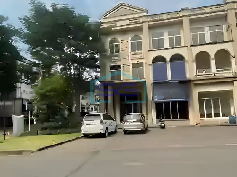 Disewakan Ruko Hoek 3 Lantai Pinggir Jalan Utama Jaka Setia, Bekasi Jawa Barat Luas Bangunan 165m²