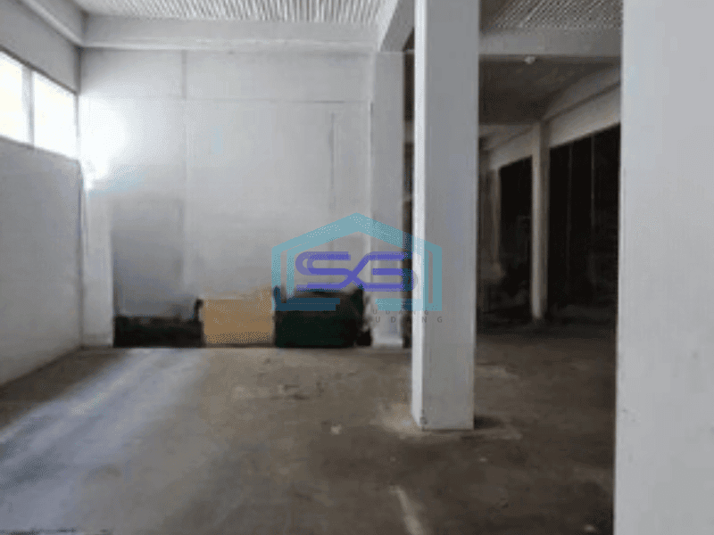 Disewakan Gedung Kantor Luas Tanah 2176 m² di Bandung Kota Lokasi Strategis