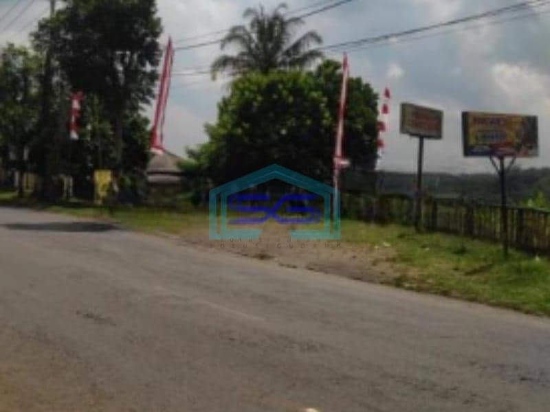 Dijual Tanah Pinggir Jalan Raya Sangat Strategis Untuk Usaha Atau Pabrik di Temanggung Jawa Tengah LT 4035m2