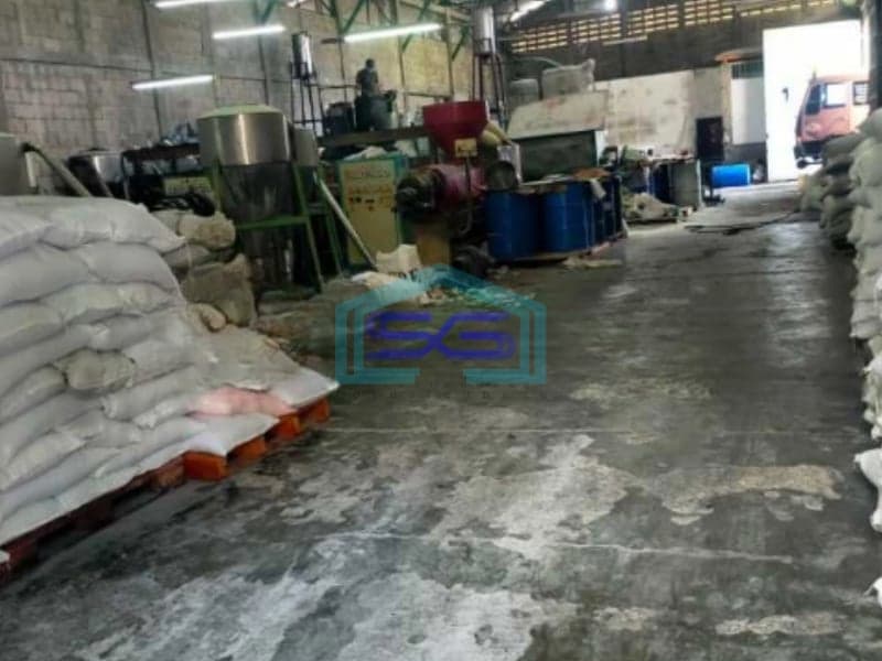Dijual Gudang Luas Bangunan  900 m² Akses Container Lokasi Bitung Tangerang