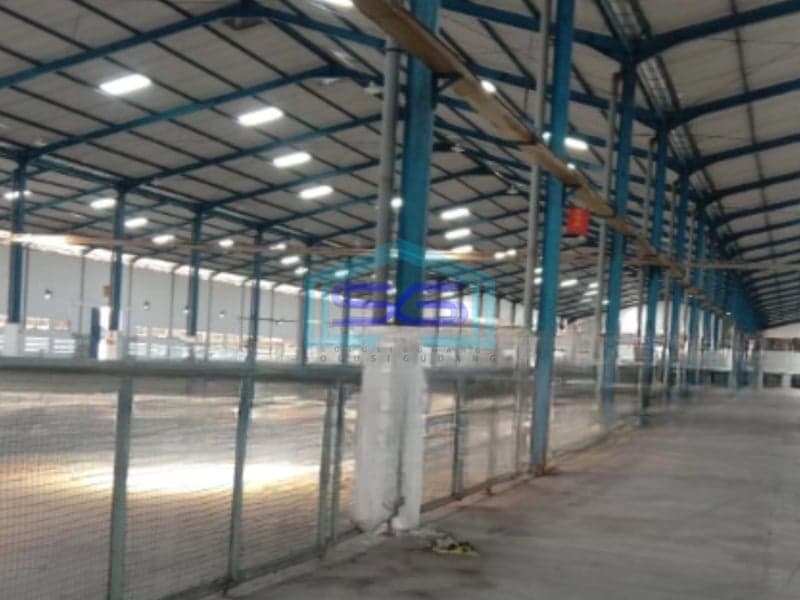 Disewakan Gudang Luas Bangunan 10000 m2 Lokasi Bebas Banjir di Surabaya Jawa Timur