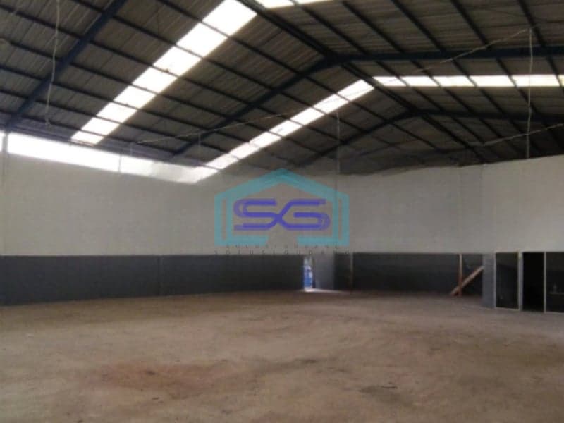 Disewakan Gudang Luas Bangunan   450 m² Lokasi Karawaci Tangerang