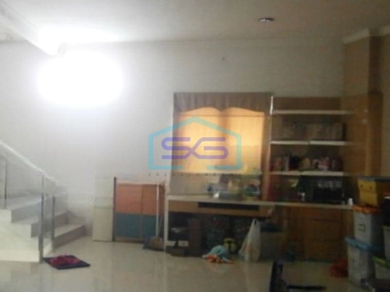 Disewakan Ruko Luas Tanah 108 m² Bebas Banjir di Bandung Jawa Barat
