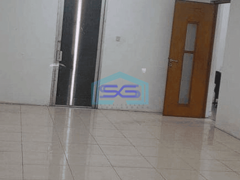 Disewakan gudang bagus 600m2 di Karawaci