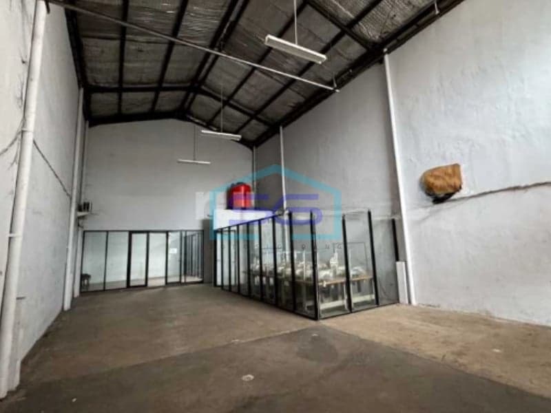 For Sale Good Strategic Warehouse in Bizpark Kopo Bandung Land Area 209m²