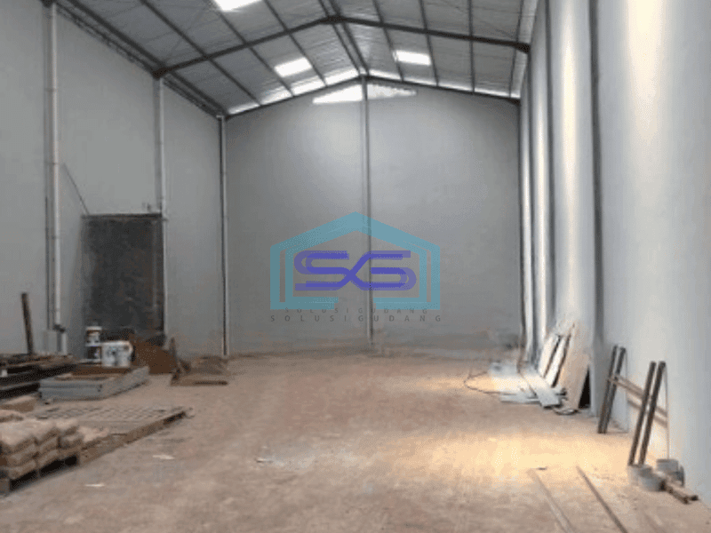 Disewakan Gudang Luas Bangunan 288 m² Ada Kantor di Teluk Naga Tangerang