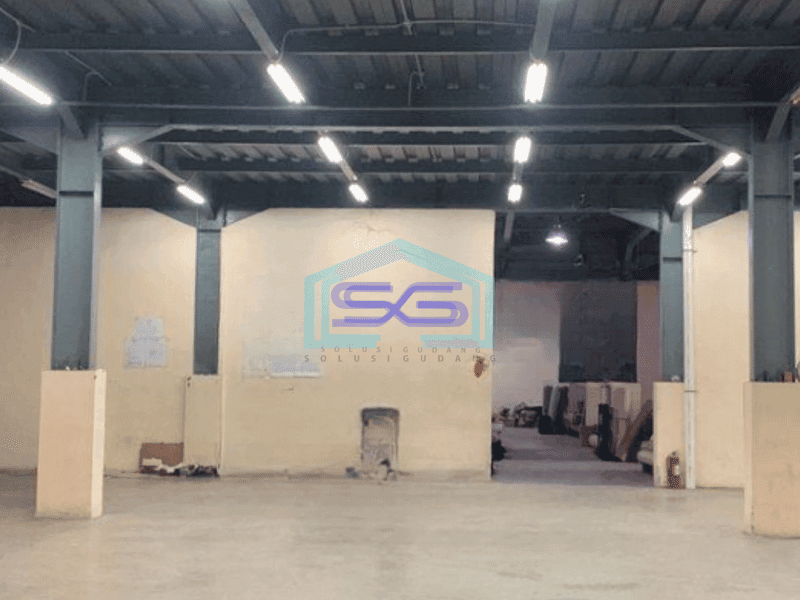 Disewakan Gudang Lokasi Bebas Banjir di Jurumudi Tangerang Luas Bangunan  5806 m²
