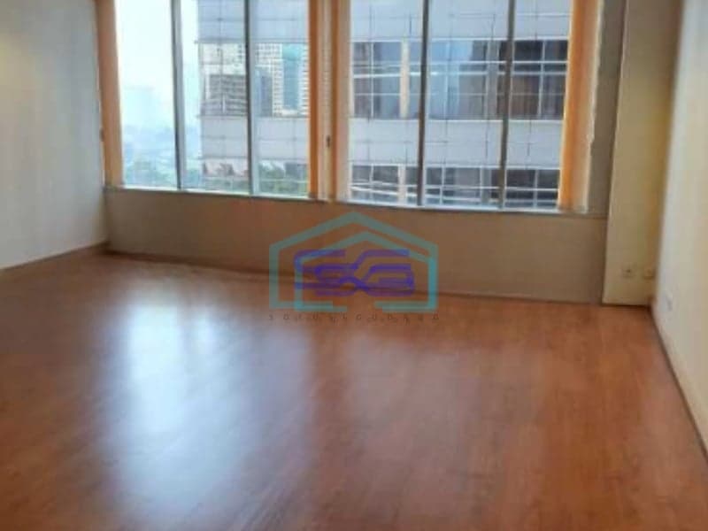 Disewakan Kantor Luas Bangunan  218 m² Lokasi di Sudirman Jakarta Selatan
