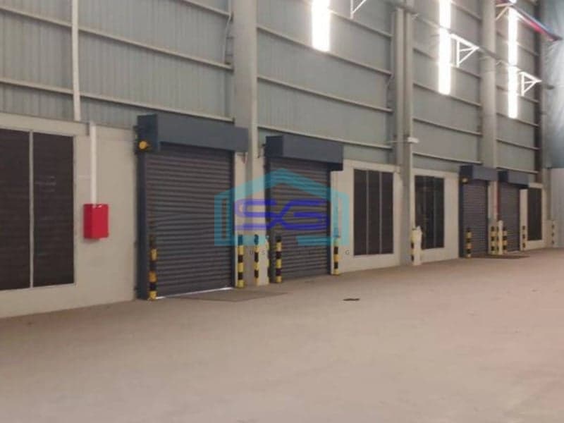 Disewakan Gudang Loading Dock di Manyar Maspion Gresik 4104m2  Bagus HGB