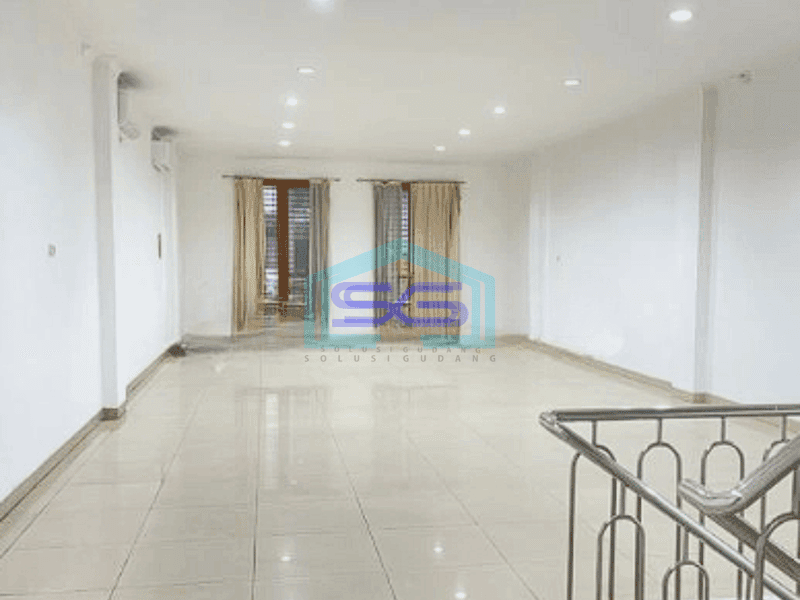 Disewakan Ruko 4 Lantai + Rooftop Di Muara Karang Penjaringan Jakarta Utara LB 552m2