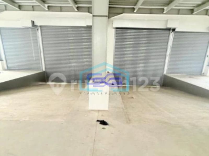 Dijual Cepat Gudang Strategis Delta Silicon Lippo Cikarang Luas Bangunan  2680 m²