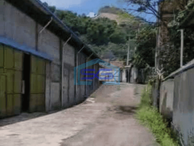 Dijual Gudang Bagus Strategis di Batujajar Bandung Barat Luas Tanah 3435m2