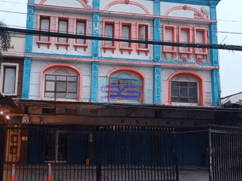 Disewakan Ruko 3 + 1 Kantor di Pondok Indah Jakarta Selatan LT 600m2