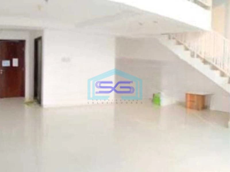 Disewakan Kantor Luas Bangunan 137 m² Lokasi Central Park Jakarta Barat