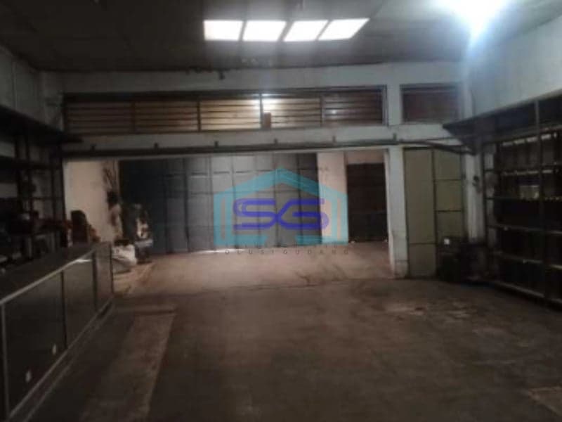 Dijual Ruang Usaha di Andir Bandung Luas Bangunan 700m2
