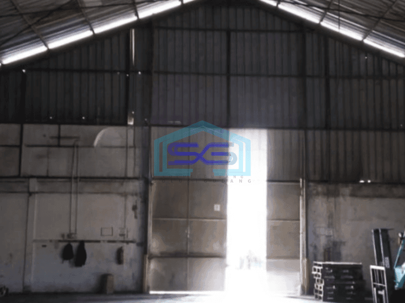 Disewakan Gudang Luas Bangunan 1680 m² di Jalan Utama Bekasi