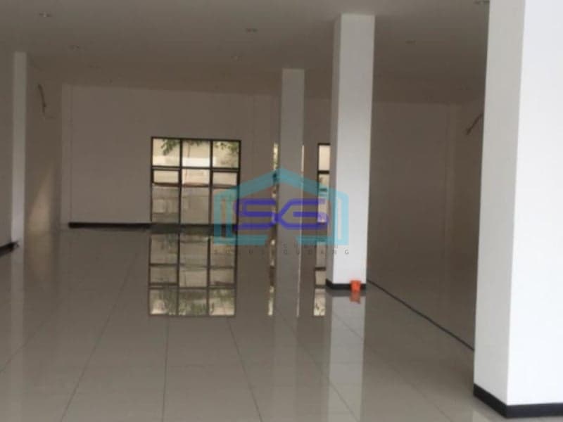 Dijual Ruko Luas Bangunan  744 m² di Serpong Tangerang Selatan